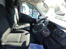 2021 71 RENAULT TRAFIC 2.0DCI ENERGY 30 SPORT L2 LWB ONLY 78K