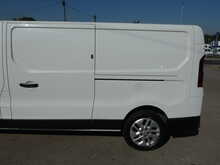 2021 71 RENAULT TRAFIC 2.0DCI ENERGY 30 SPORT L2 LWB ONLY 78K