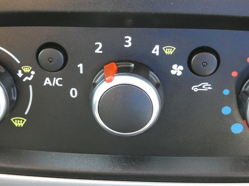 Renault 2021 71 RENAULT TRAFIC 2.0DCI ENERGY 30 SPORT L2 LWB ONLY 78K