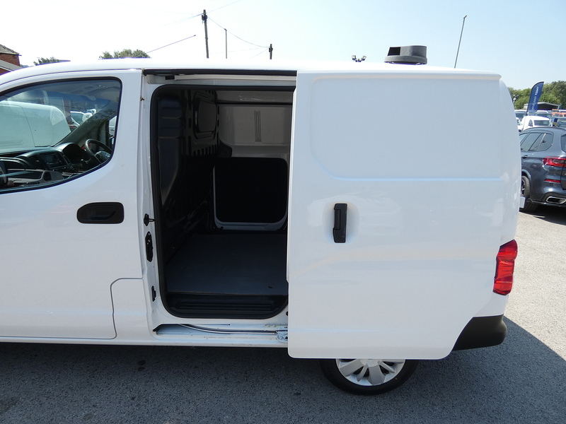 Nissan 2015 15 NISSAN NV200 1.5DCI ACENTA TWIN SLD 1 COMPANY OWNER FSH