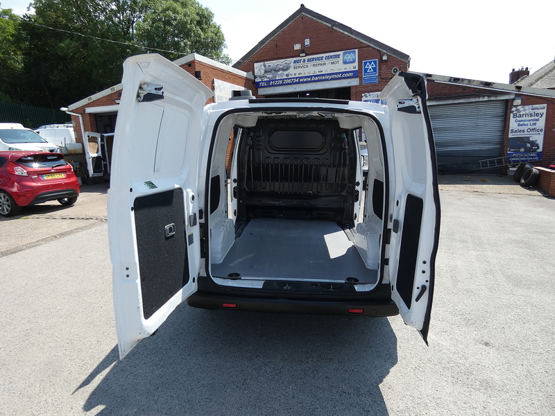 Nissan 2015 15 NISSAN NV200 1.5DCI ACENTA TWIN SLD 1 COMPANY OWNER FSH