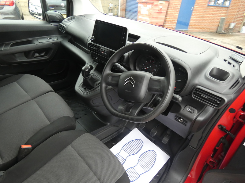 Citroen 2020 70 CITROEN BERLINGO 1.5 BLUEHDI 650 ENTERPRISE NEW BELT JUST FITTED