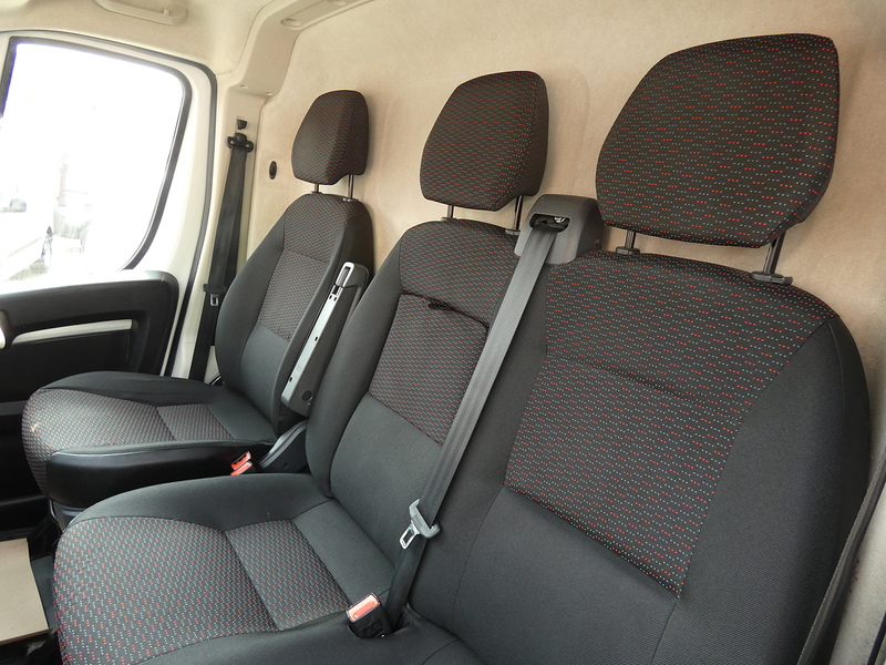 Peugeot 2021 70 PEUGEOT BOXER 2.2 BLUEHDI L3H2 LWB PROFESSIONAL FULL HISTORY NO VAT