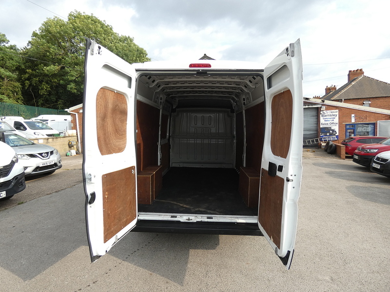 Peugeot 2021 70 PEUGEOT BOXER 2.2 BLUEHDI L3H2 LWB PROFESSIONAL FULL HISTORY NO VAT