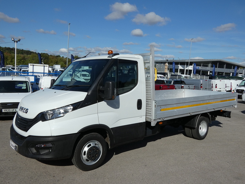 Iveco 2023 23 IVECO DAILY 2.3D 140PS DROPSIDE 4.2M PICKUP TWIN REAR WHEEL