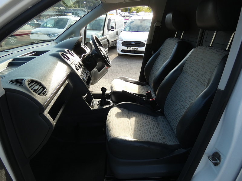 Volkswagen 2012 12 VOLKSWAGEN CADDY 1.6TDCI C20 MAXI TWIN SLD 104K FULL HISTORY