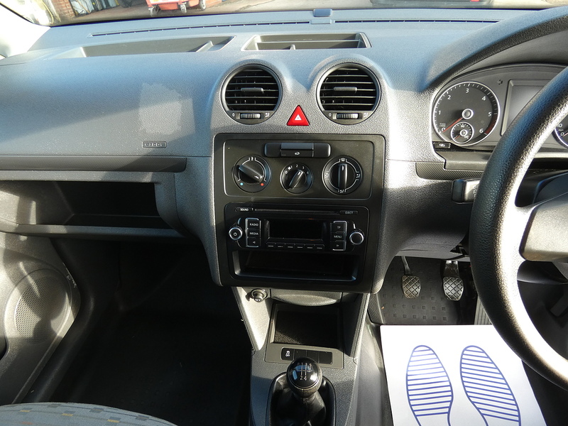 Volkswagen 2012 12 VOLKSWAGEN CADDY 1.6TDCI C20 MAXI TWIN SLD 104K FULL HISTORY