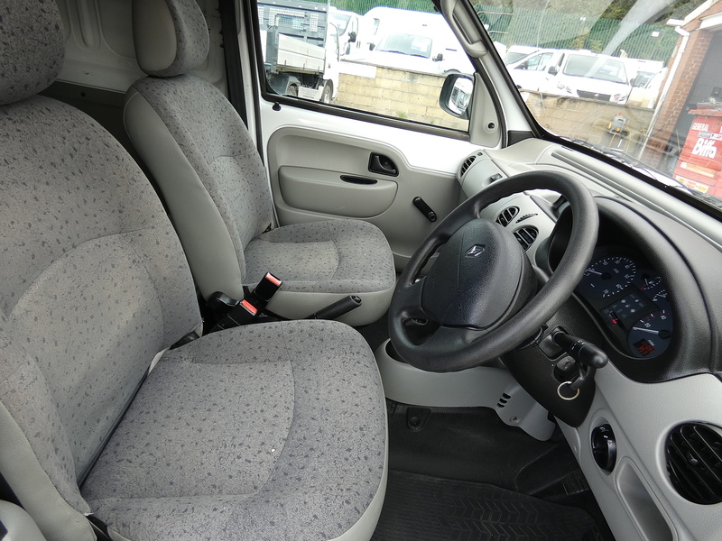 Renault 2003 03 RENAULT KANGOO 1.2 SL16P 75 PETROL RARE VAN