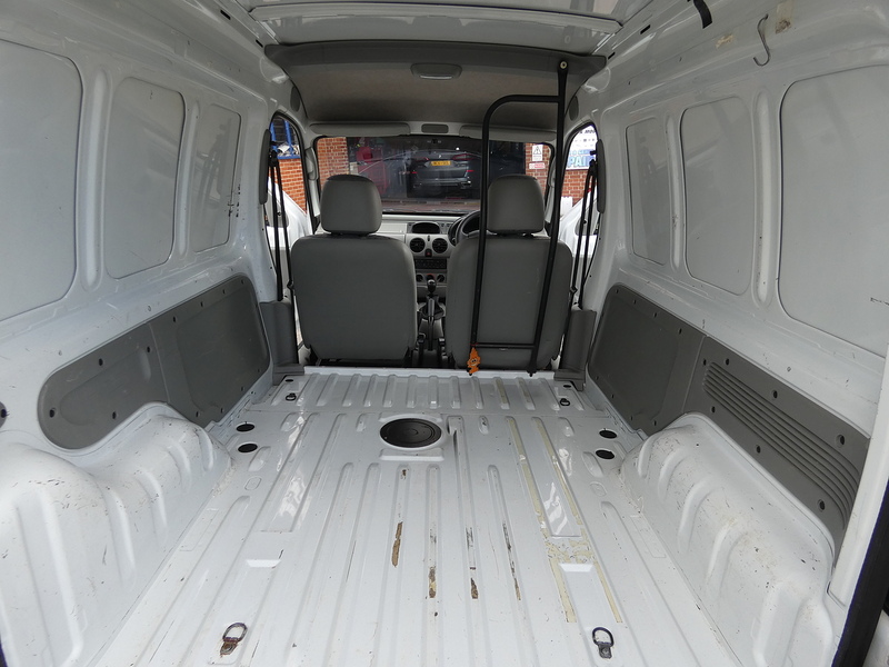 Renault 2003 03 RENAULT KANGOO 1.2 SL16P 75 PETROL RARE VAN