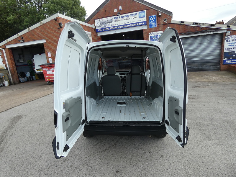 Renault 2003 03 RENAULT KANGOO 1.2 SL16P 75 PETROL RARE VAN