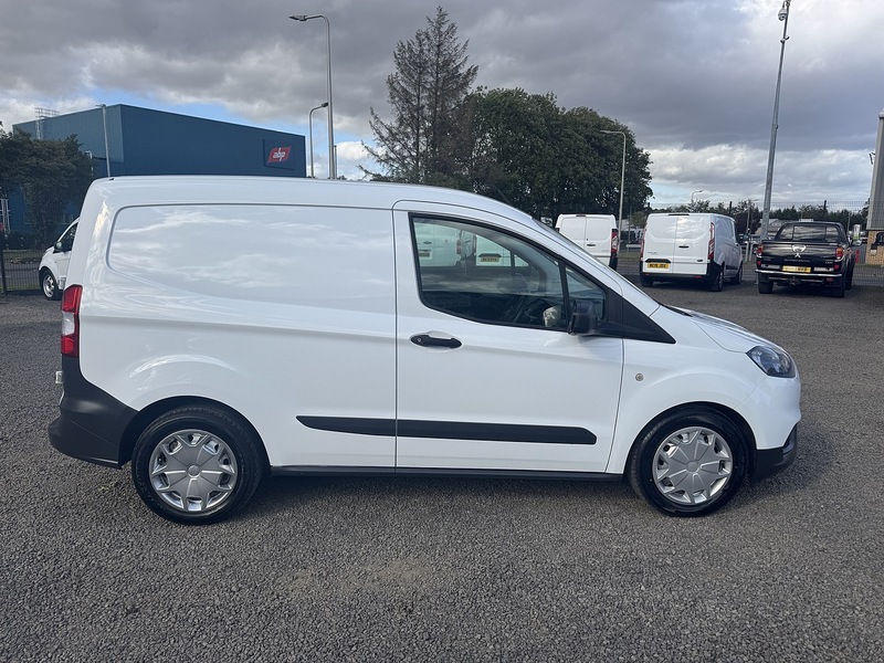 Ford Transit Courier 1.5 TDCi Panel Van 5dr Diesel Manual L1 Euro 6 (75 ps) - U2900