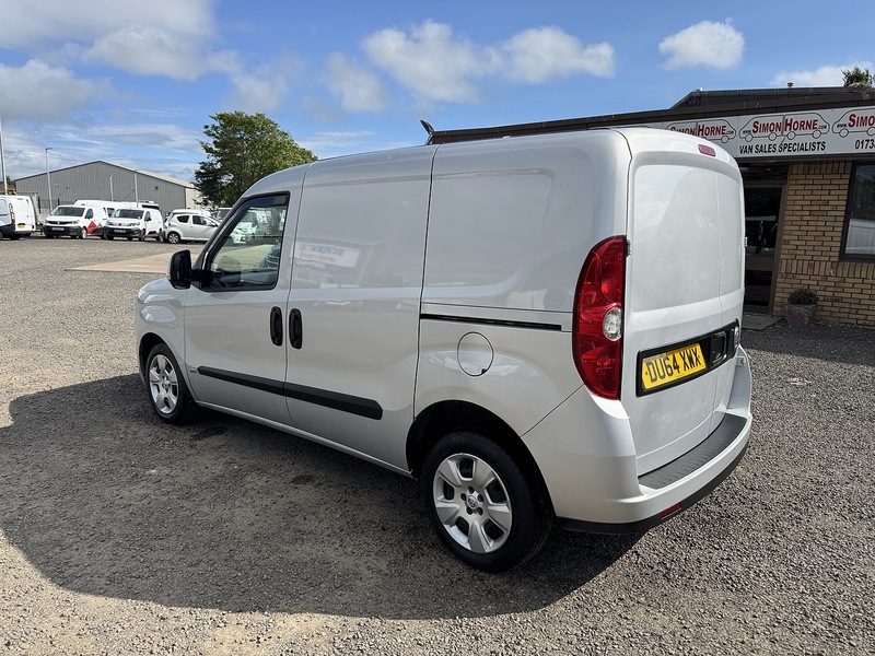 Vauxhall Combo CDTi 2000 Sportive - U2938