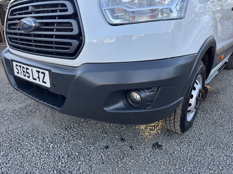 Ford Transit 460 L4 H3 2.2TDCi 125ps (Euro6) 17 Seat Minibus - U3022