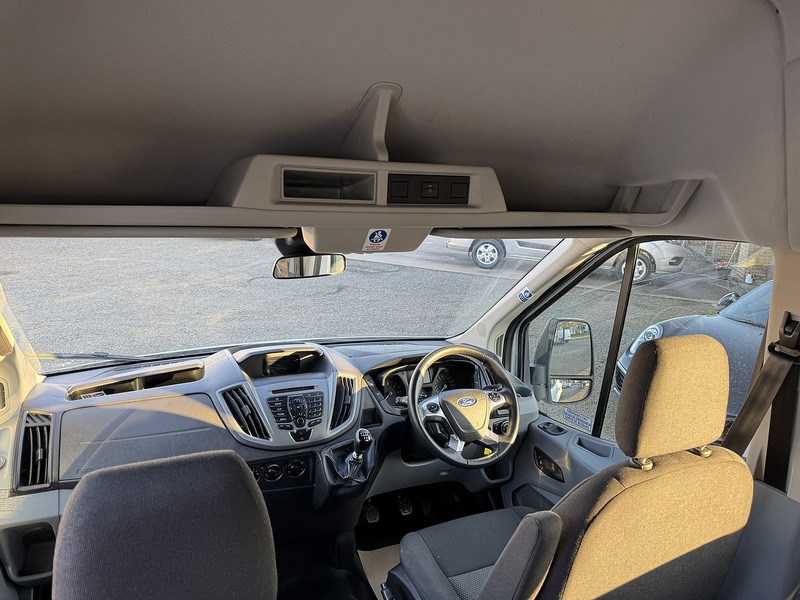 Ford Transit 460 L4 H3 2.2TDCi 125ps (Euro6) 17 Seat Minibus - U3022