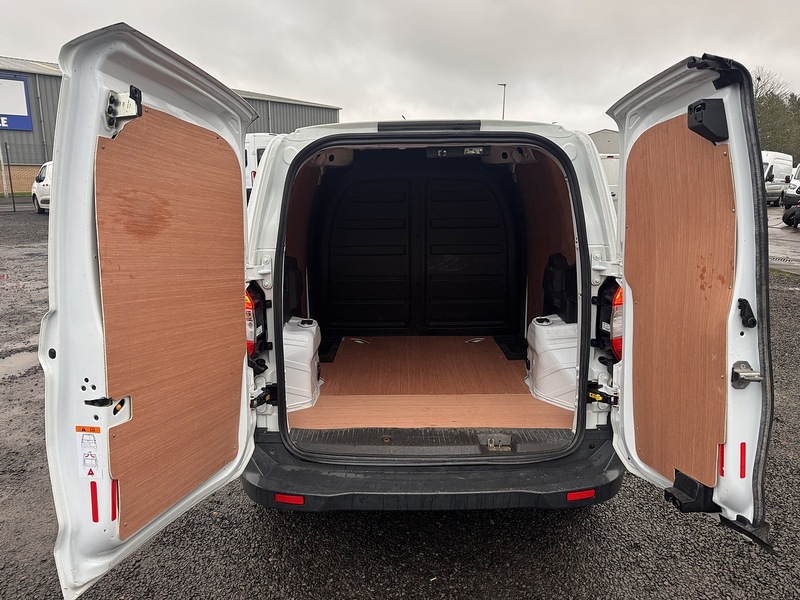 Ford Transit Courier 1.5 TDCi Panel Van 5dr Diesel Manual L1 Euro 6 (75 ps) - U3123