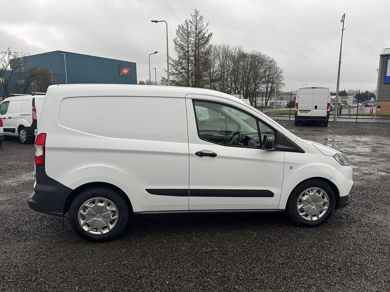 Ford Transit Courier 1.5 TDCi Panel Van 5dr Diesel Manual L1 Euro 6 (75 ps) - U3123