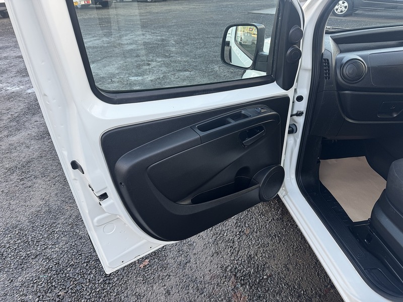 Fiat Fiorino 1.4 8v Tecnico Car Derived Van 5dr Petrol Manual Euro 6 (75 bhp) - U3209