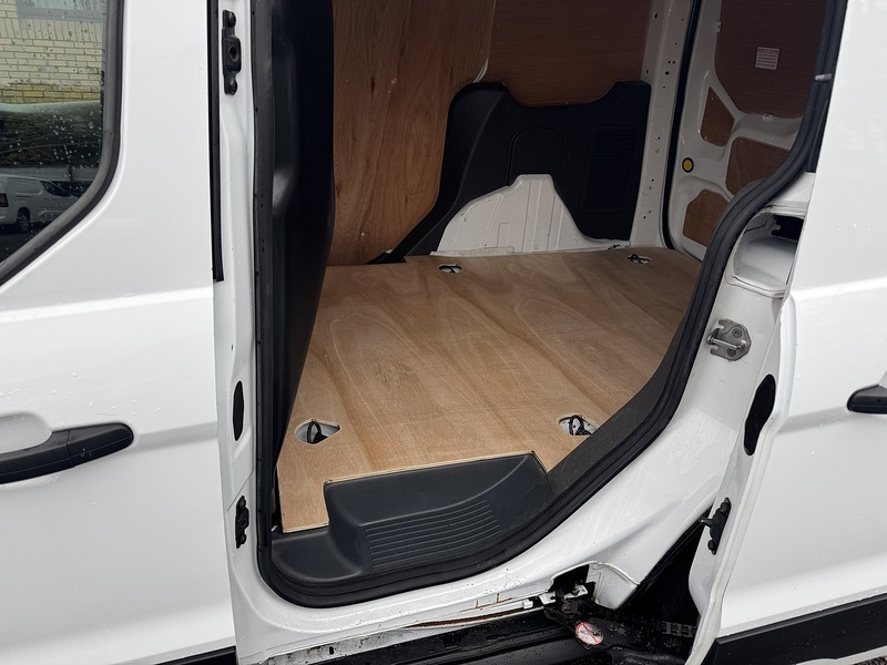 Ford Transit Connect 1.5 200 EcoBlue Leader Panel Van 5dr Diesel Manual L1 Euro 6 (s/s) (75 ps) - U3214