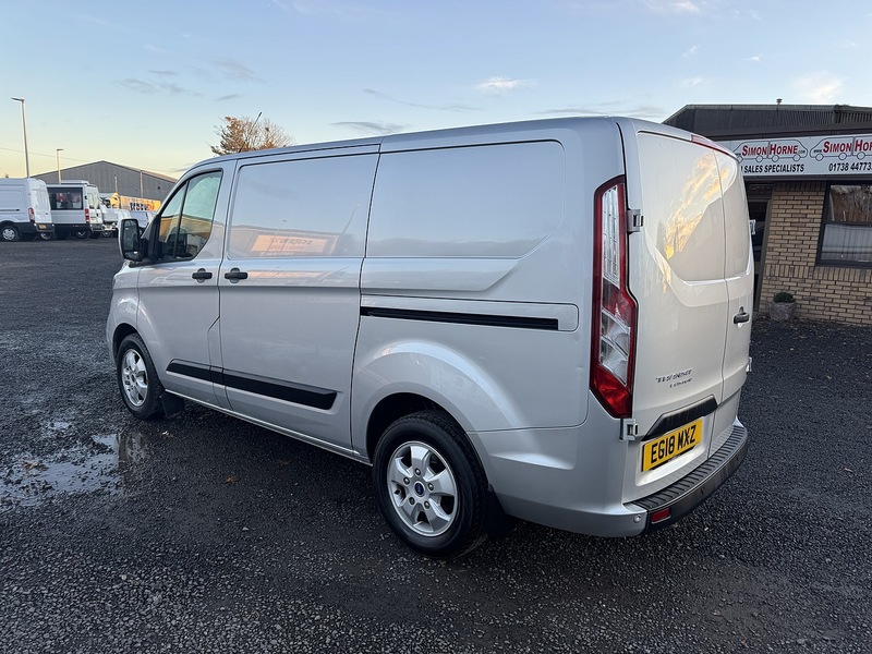 Ford Transit Custom 300 Trend L1 H1 2.0TDCi 130ps EcoBlue - U3225
