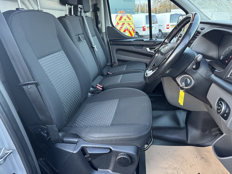 Ford Transit Custom 300 Trend L1 H1 2.0TDCi 130ps EcoBlue - U3225