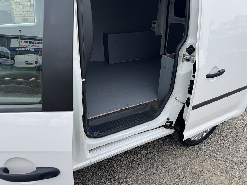 Volkswagen Caddy TDI C20 Startline - U3237