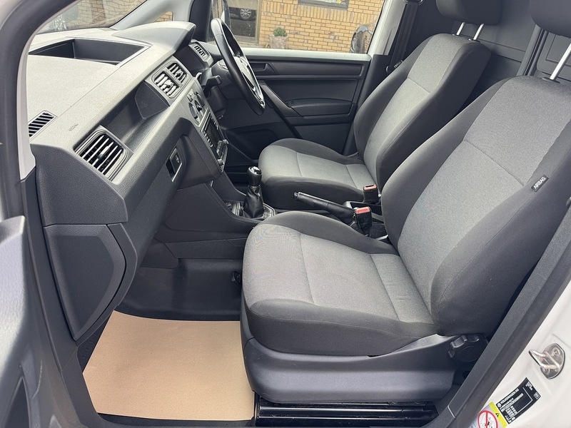 Volkswagen Caddy TDI C20 Startline - U3237