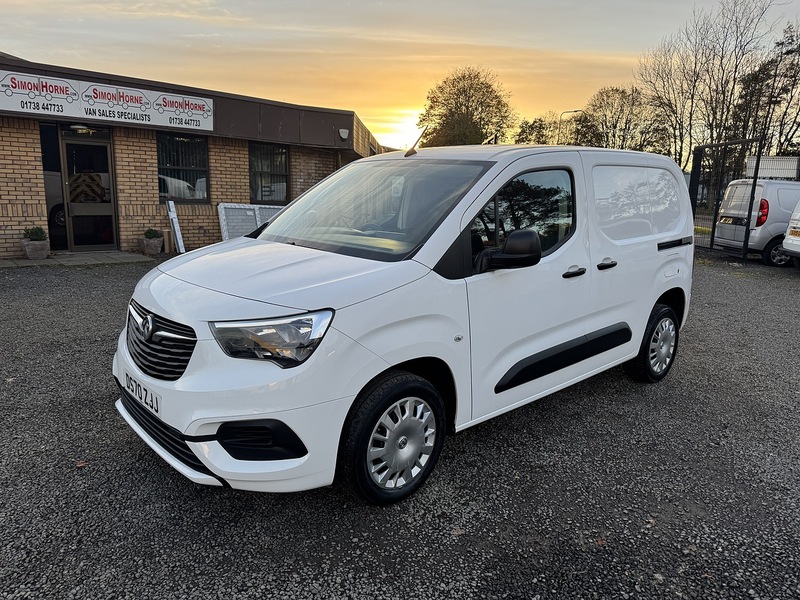 Vauxhall Combo Turbo D 2300 Sportive - U3244