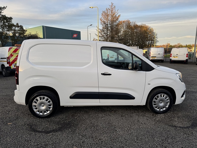 Vauxhall Combo Turbo D 2300 Sportive - U3244