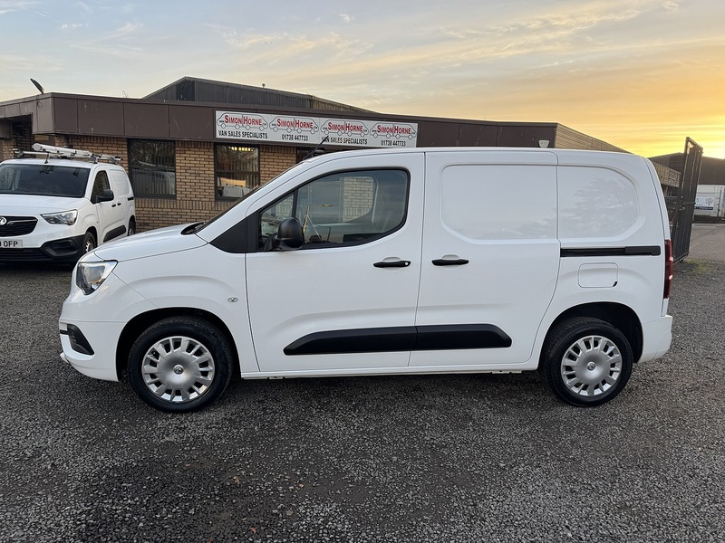 Vauxhall Combo Turbo D 2300 Sportive - U3244