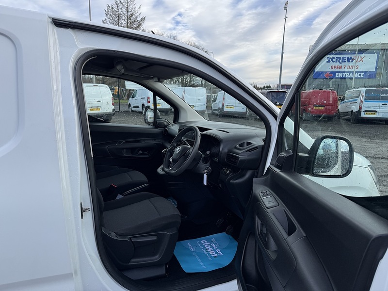 Vauxhall Combo Turbo D 2300 Sportive - U3251