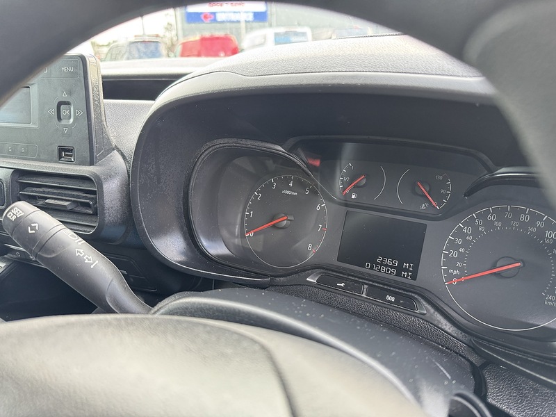 Vauxhall Combo Turbo D 2300 Sportive - U3251