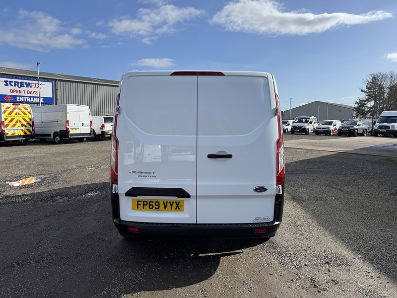 Ford Transit Custom 300 EcoBlue Leader - U3268