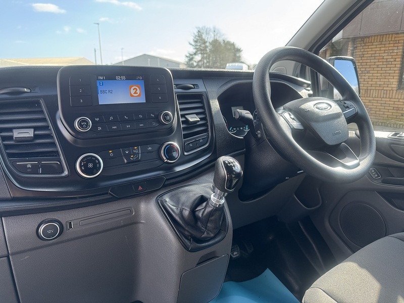 Ford Transit Custom 300 EcoBlue Leader - U3268