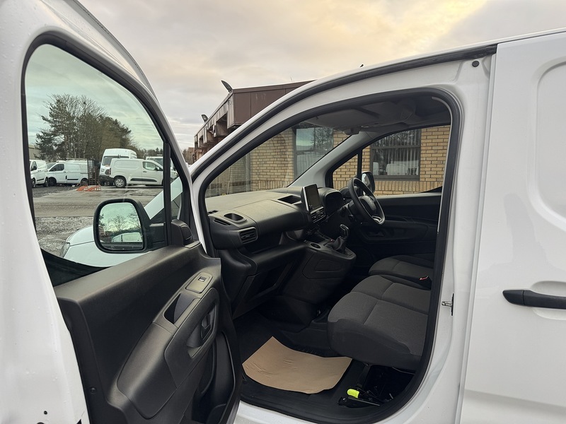 Citroen Berlingo BlueHDi 1000 Enterprise M - U3269