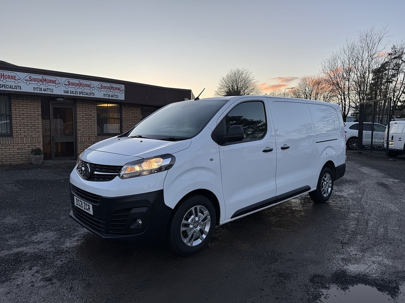 Vauxhall Vivaro Turbo D 2900 Dynamic - U3272
