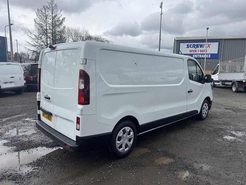 Renault Trafic dCi Blue LL30 Business+ - U3286
