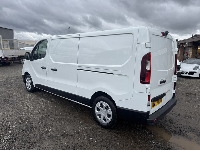 Renault Trafic dCi Blue LL30 Business+ - U3286