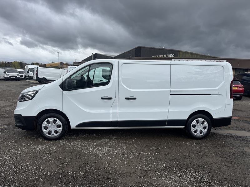 Renault Trafic dCi Blue LL30 Business+ - U3286