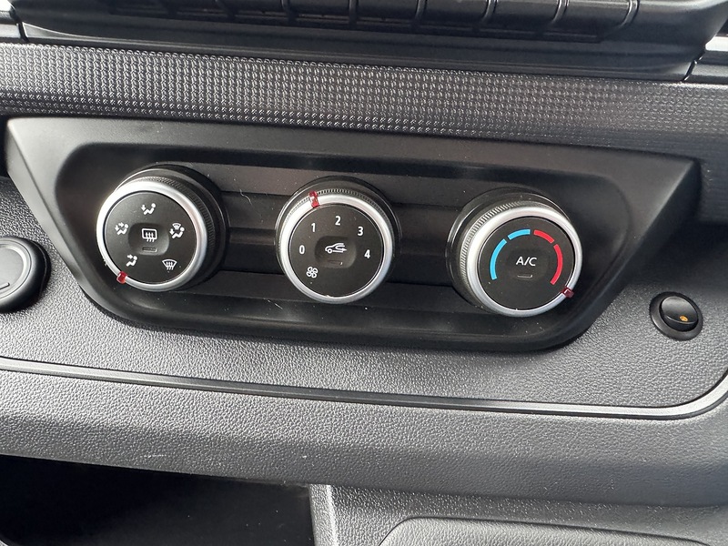 Renault Trafic dCi Blue LL30 Business+ - U3286