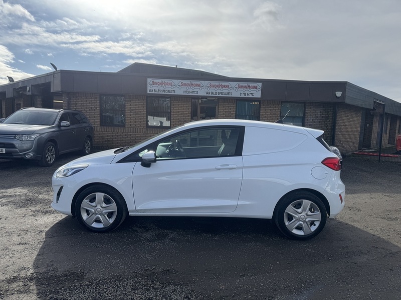 Ford Fiesta Van TDCi - U3295