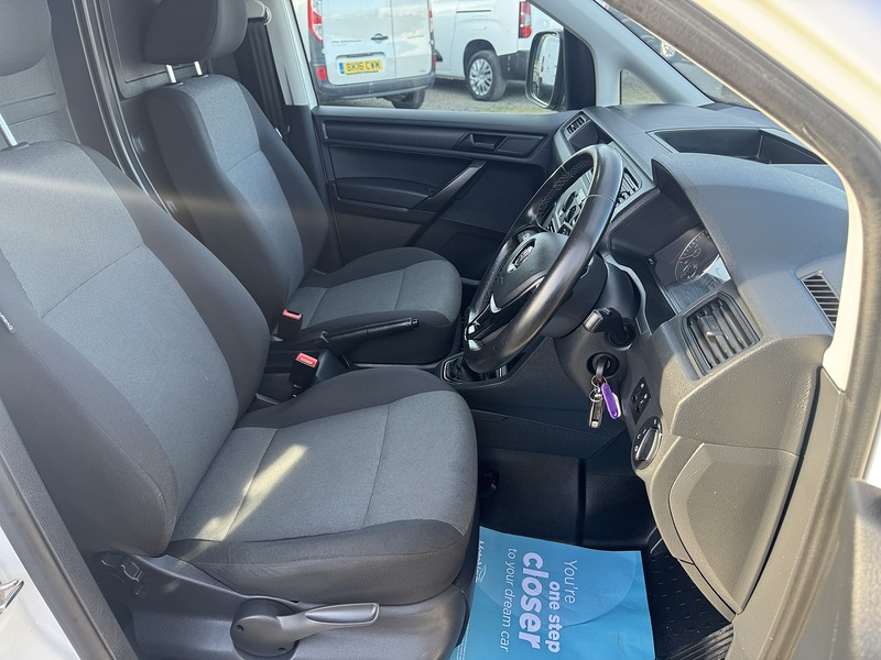 Volkswagen Caddy Maxi TDI C20 Startline - U3312