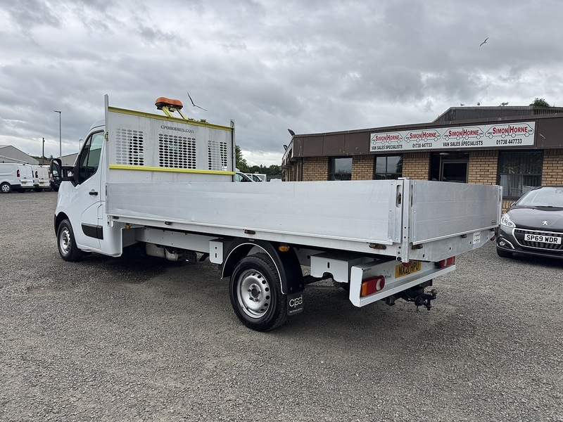 Nissan NV400 Tekna 35 2.3DCi 150 L3 LWB Alloy Dropside - U3316