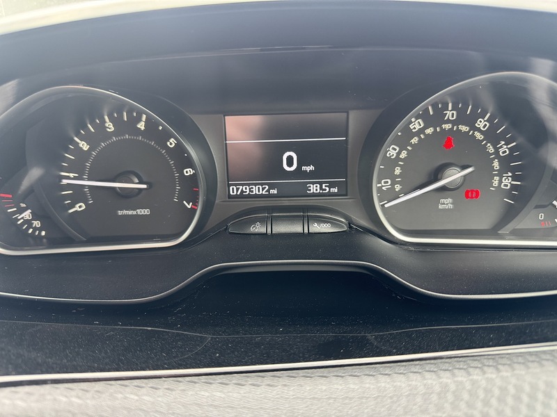 Peugeot 208 1.2 PureTech Tech Edition - U3319