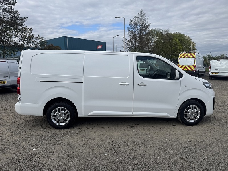 Vauxhall Vivaro Turbo D 2900 Sportive - U3331