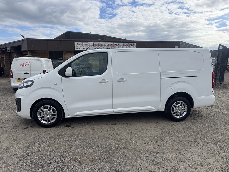 Vauxhall Vivaro Turbo D 2900 Sportive - U3331