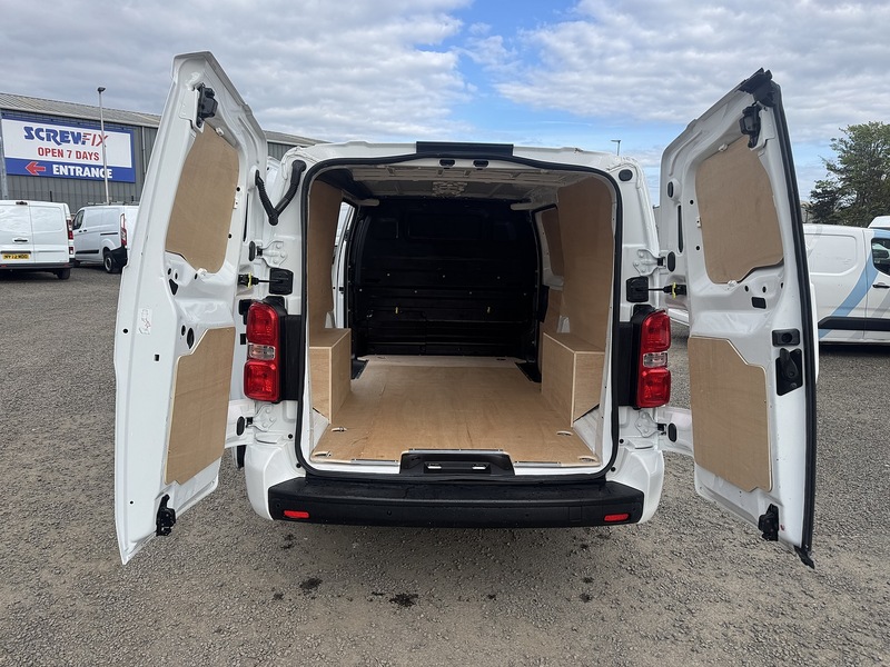 Vauxhall Vivaro Turbo D 2900 Sportive - U3331