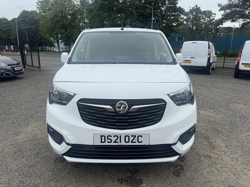 Vauxhall Combo 2000 L1 Sportive 1.5TD 100ps - U3334