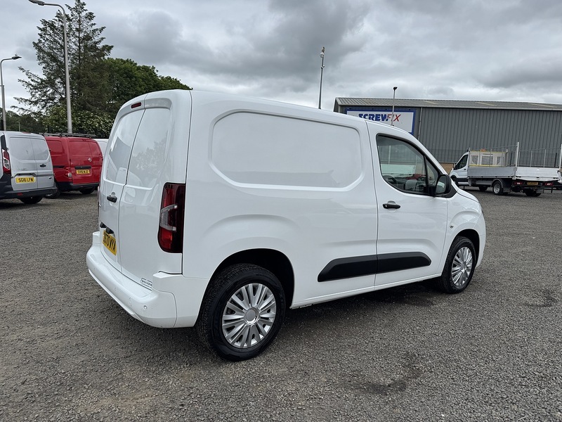 Vauxhall Combo 2300 L1 H1 Sportive 1.6CDTi 100ps - U3335