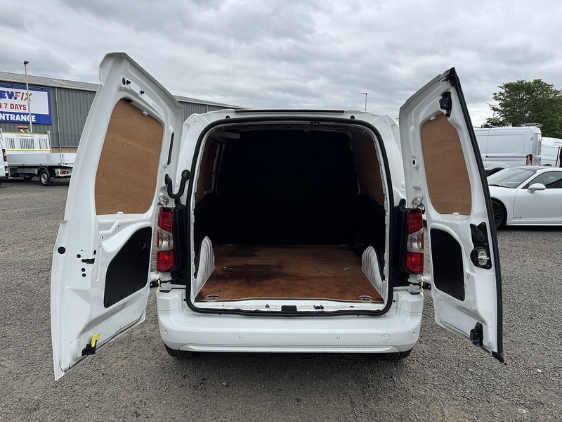 Vauxhall Combo 2300 L1 H1 Sportive 1.6CDTi 100ps - U3335