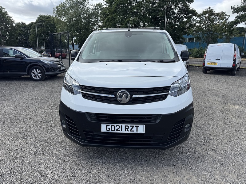 Vauxhall Vivaro 2900 Dynamic L2H1 CDTi 100 - U3376